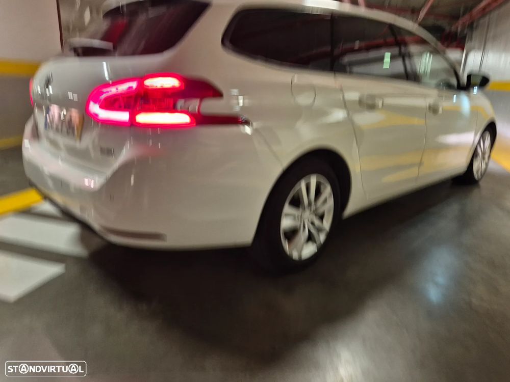 Peugeot 308 SW 1.6 BlueHDi Active J17 - 28
