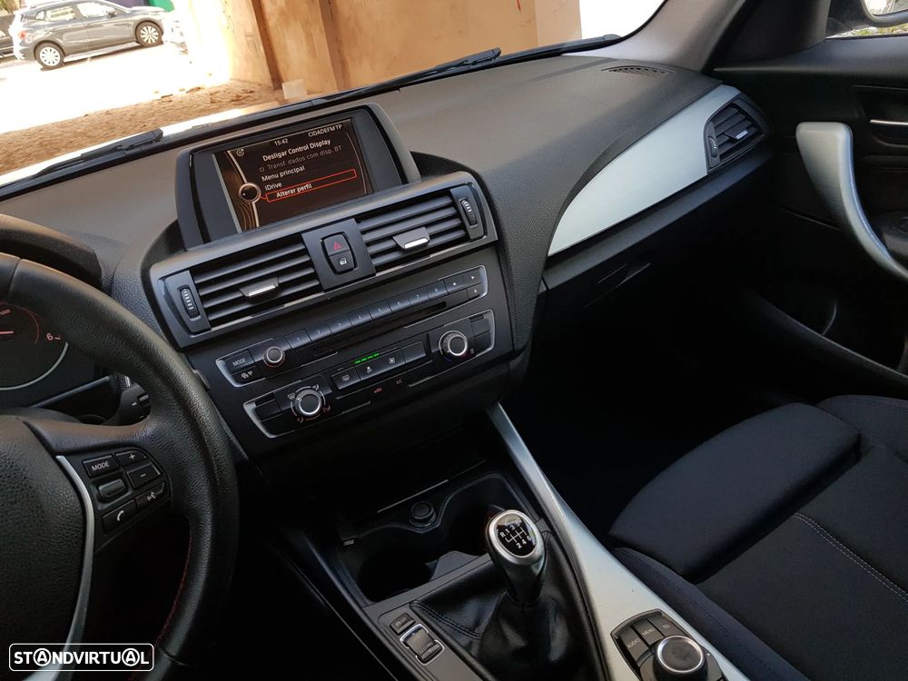 BMW 118 d xDrive Line Sport - 50