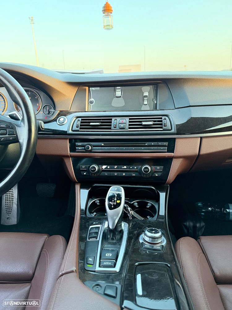 BMW 520 d Pack M Auto - 13
