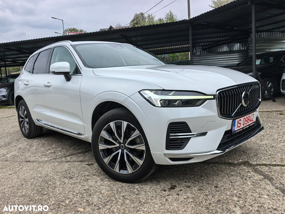 Volvo XC 60 T8 AWD Recharge Geartronic Inscription Expression - 3