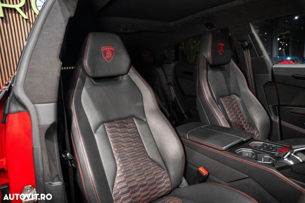 Lamborghini URUS - 20