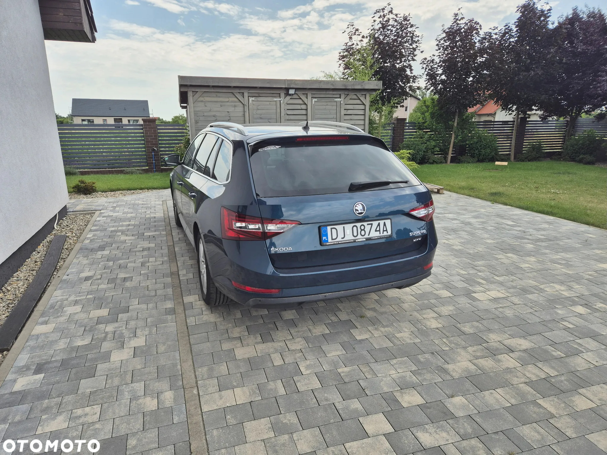 Skoda Superb 2.0 TDI 4x4 Style DSG - 2
