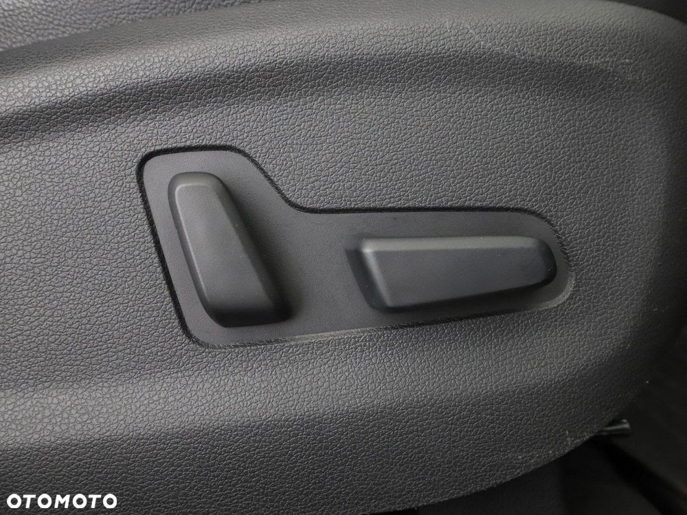 Hyundai Tucson 1.6 GDi 2WD Select - 37