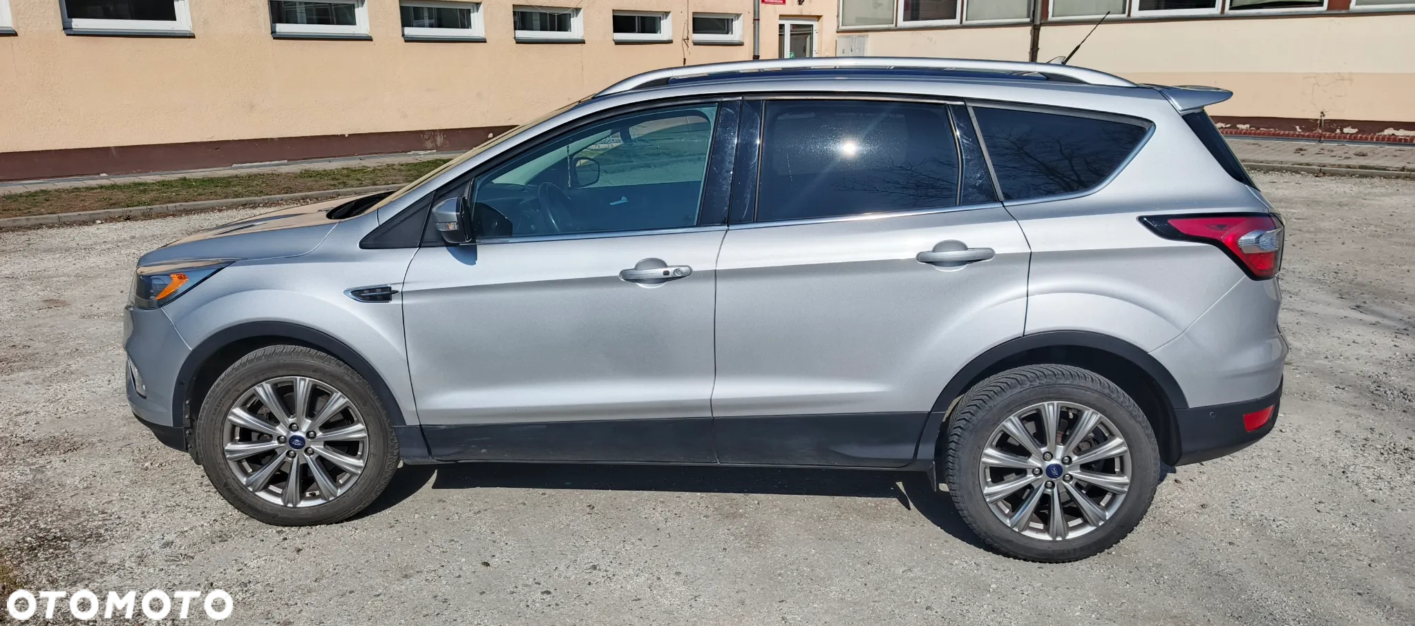 Ford Escape - 2