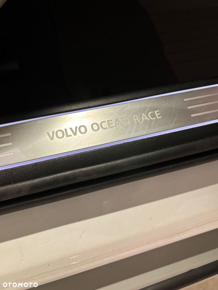Volvo V90 Cross Country D5 AWD - 13