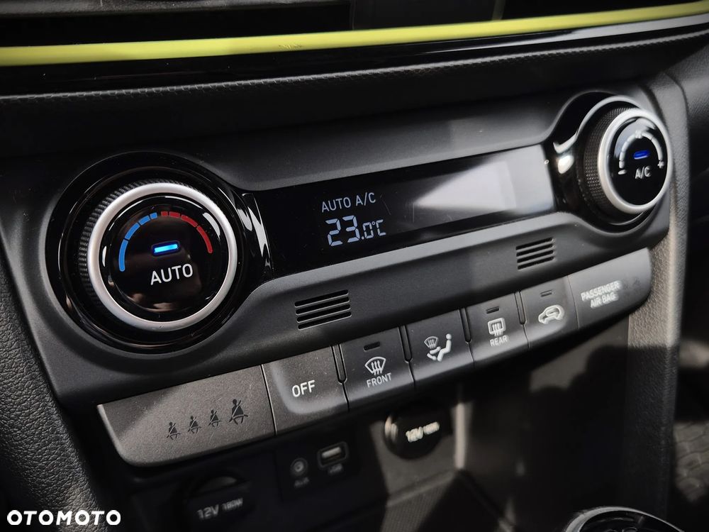 Hyundai Kona 1.6 T-GDI Premium 4WD DCT - 30