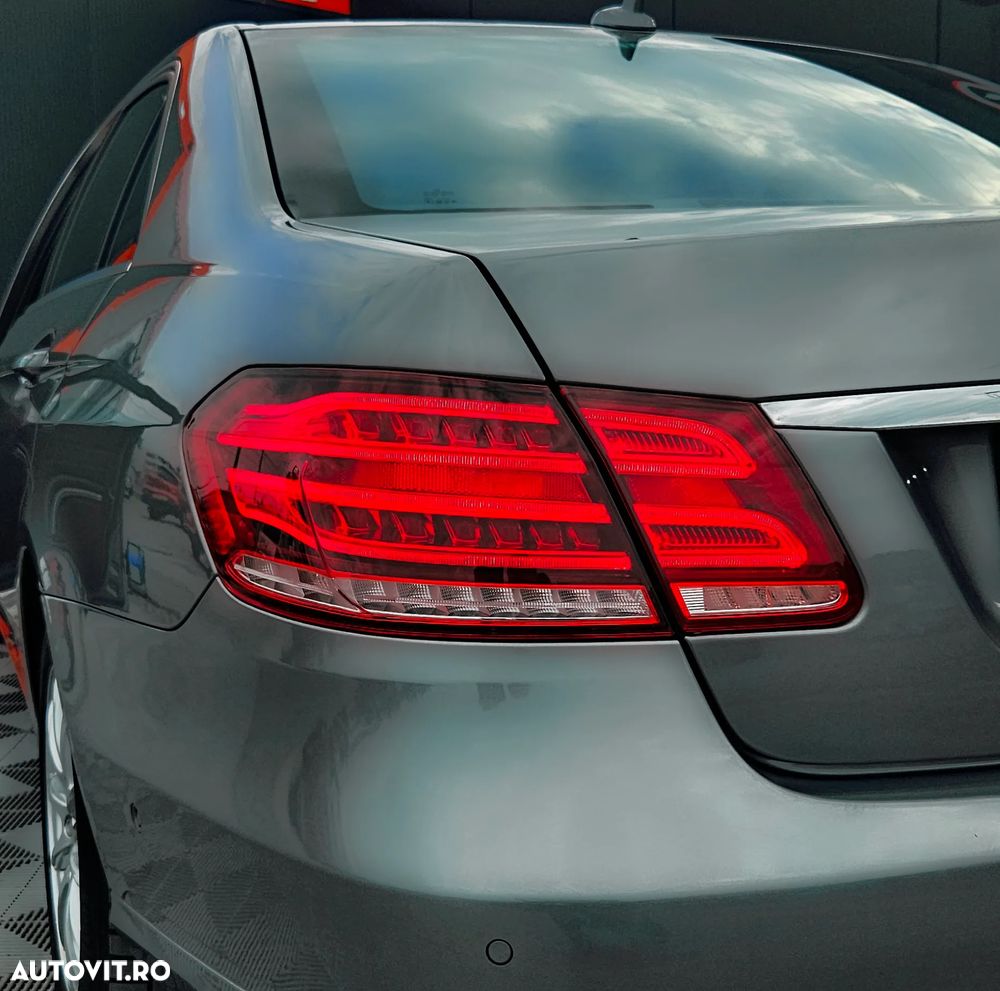 Mercedes-Benz E - 26