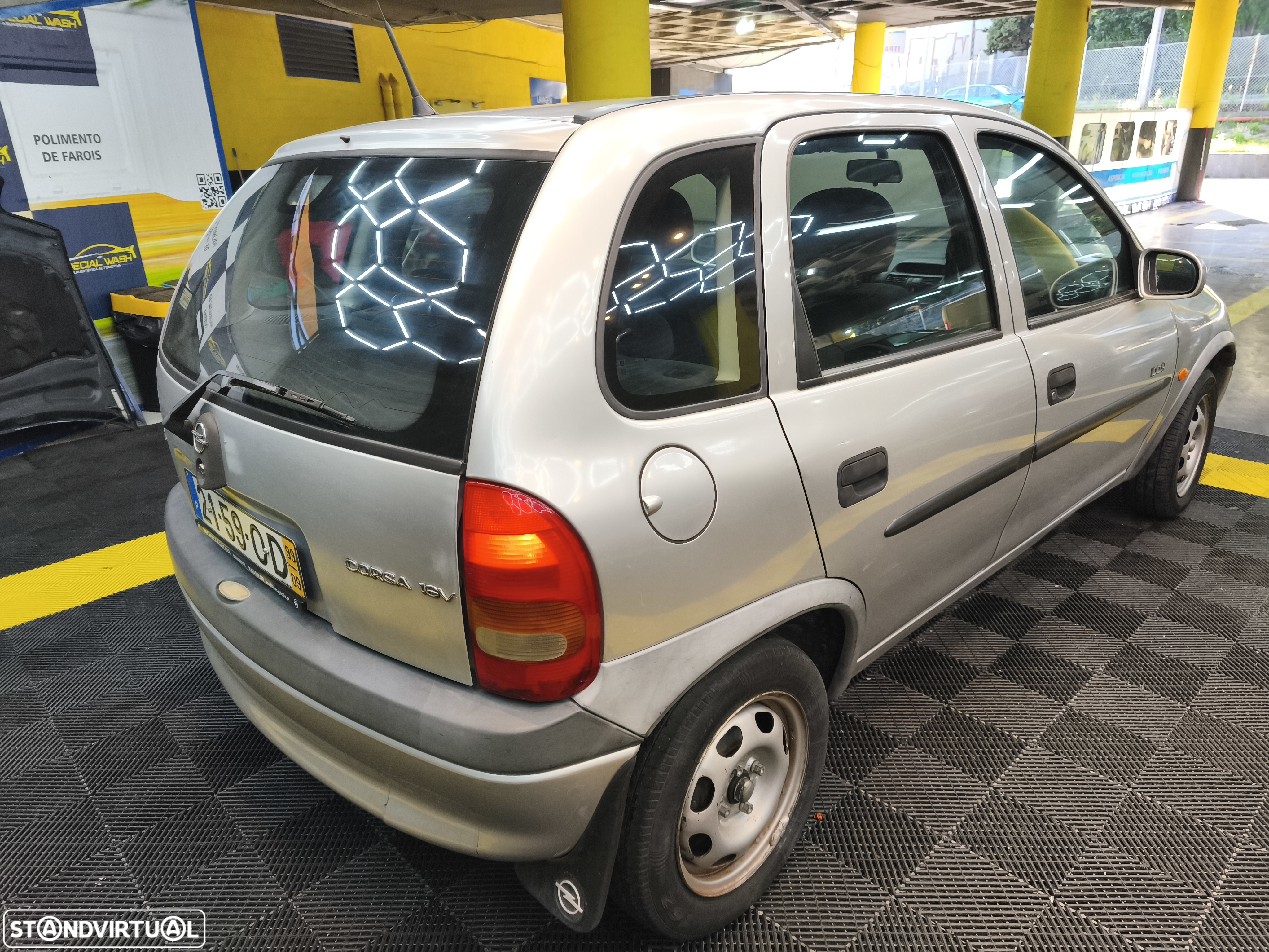 Opel Corsa 1.2 16V 100 - 3