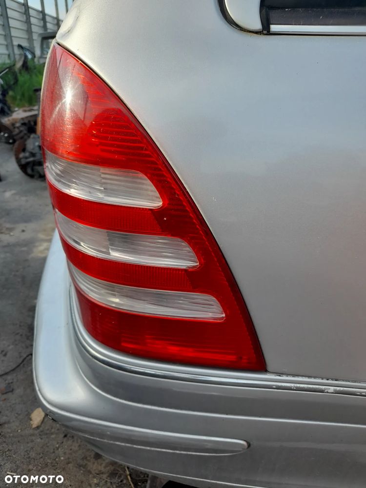 Lampa tylna tył lewa lub prawa Mercedes Klasa C W203 Kombi - 4