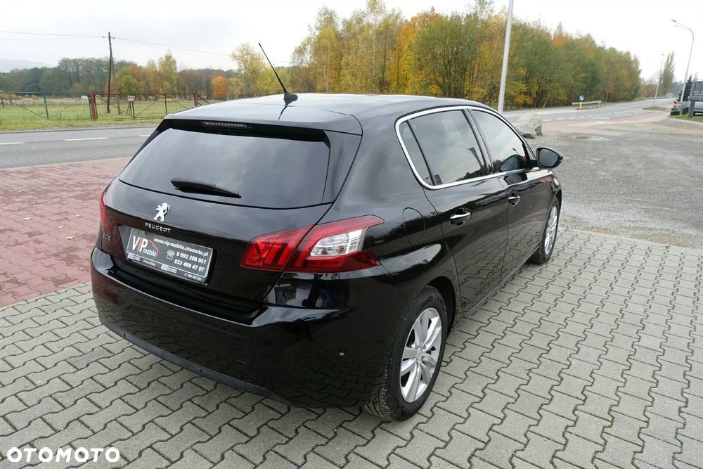 Peugeot 308 2013 photo 5