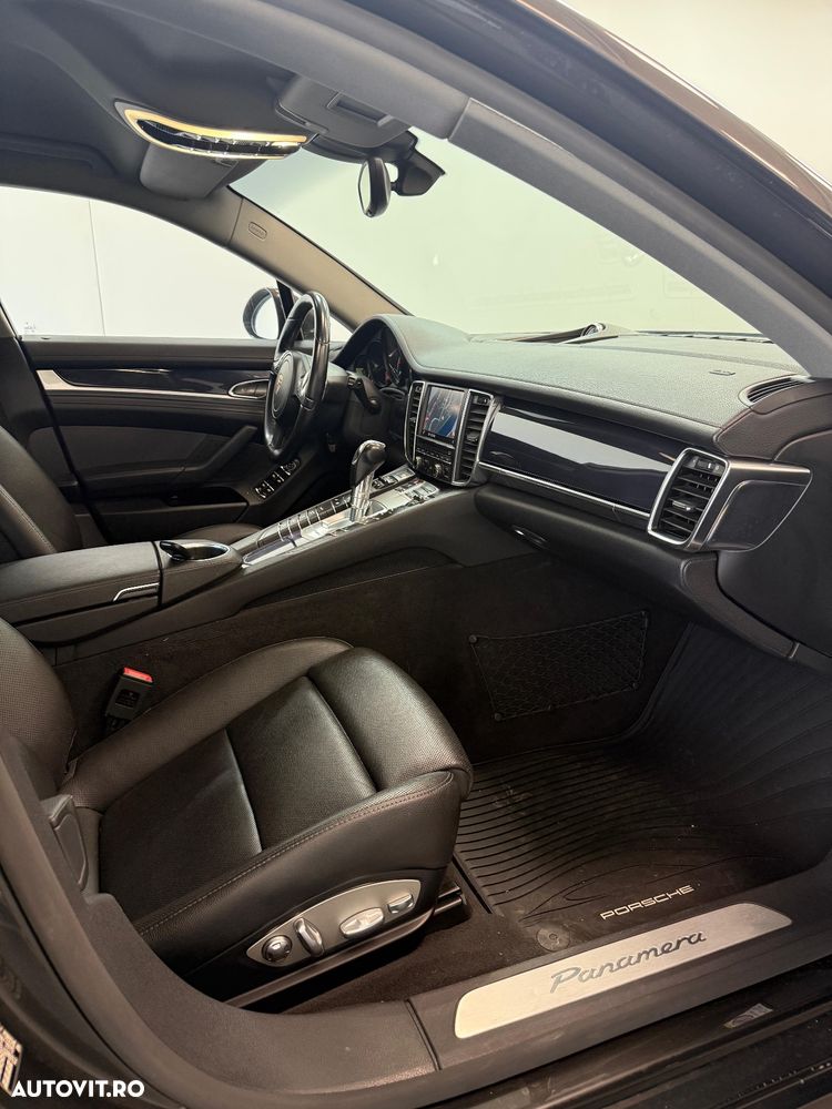 Porsche Panamera 3.0 Tiptronic S - 9
