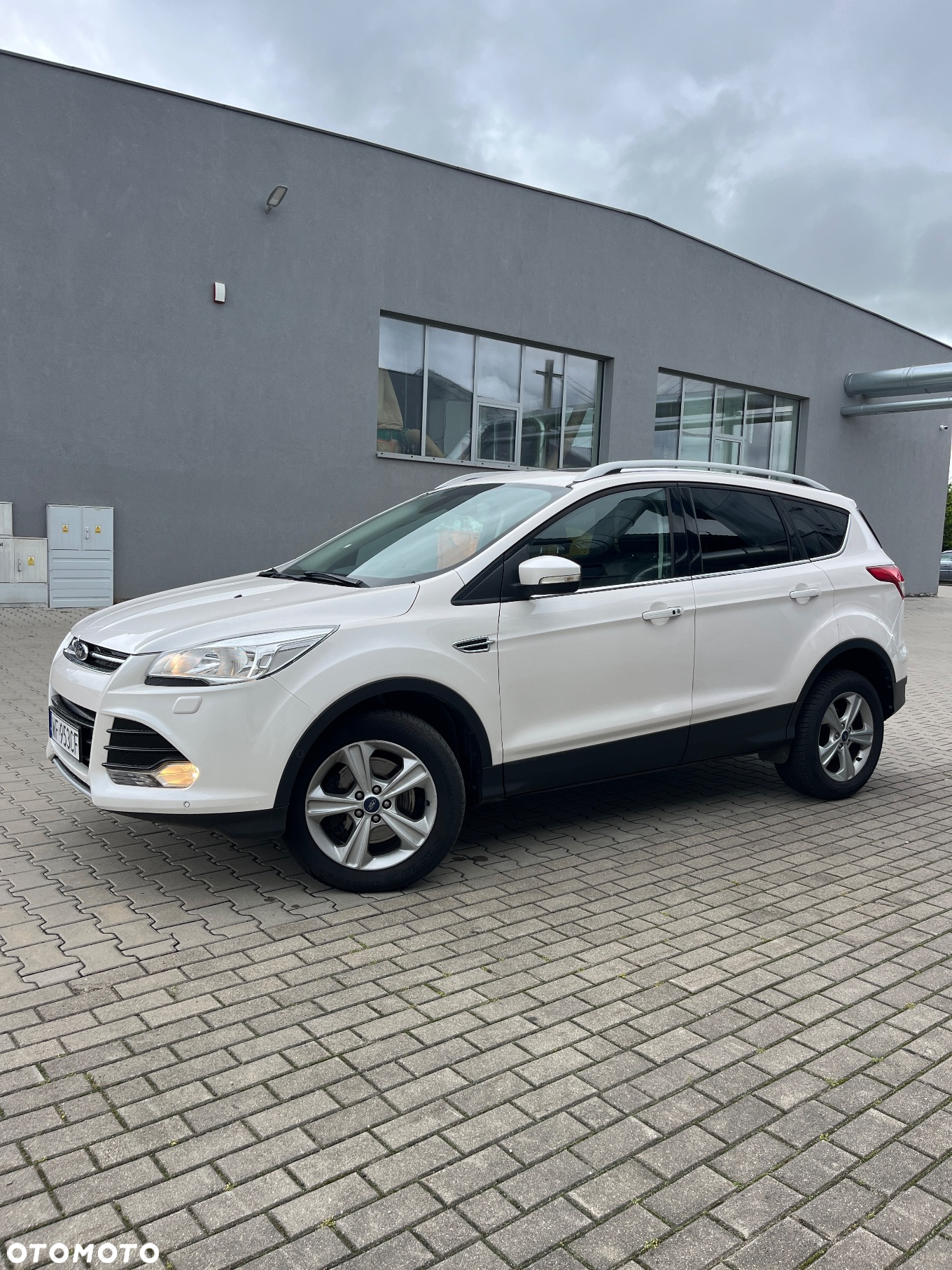 Ford Kuga 2.0 TDCi 4x4 Titanium - 2