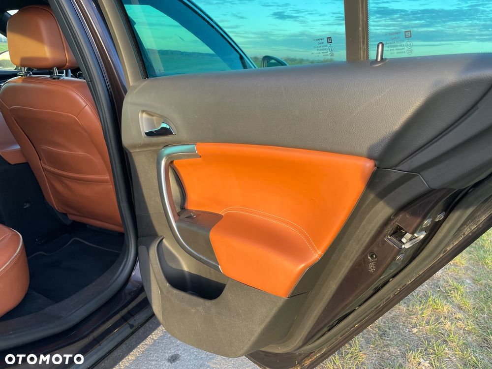 Opel Insignia 2.0 CDTI Sport - 14