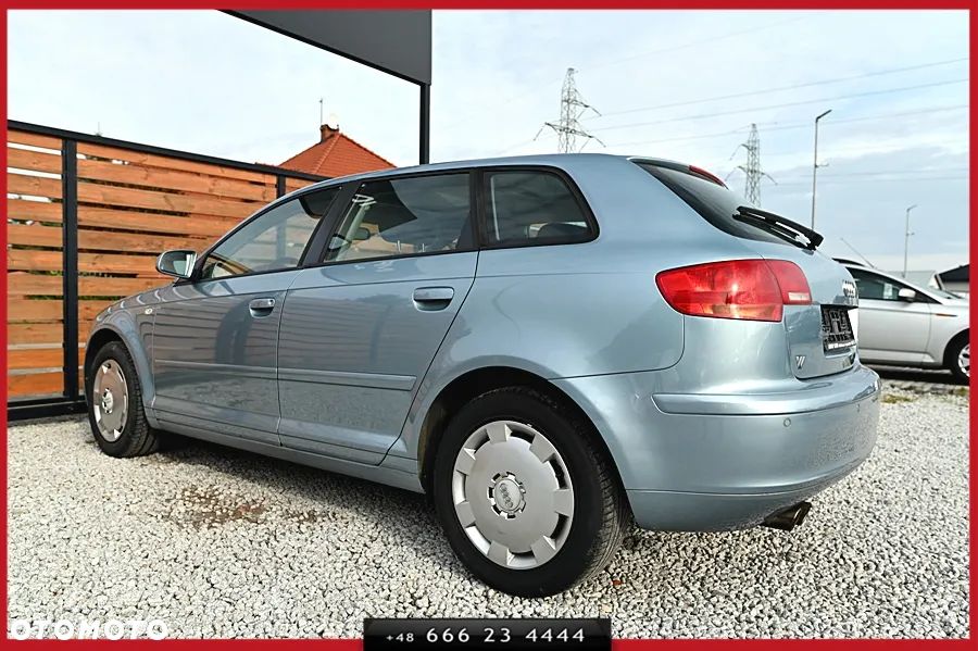 Audi A3 Sportback - 4