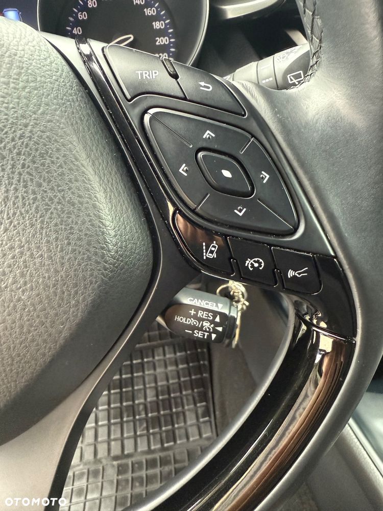 Toyota C-HR 1.2 T Premium - 11