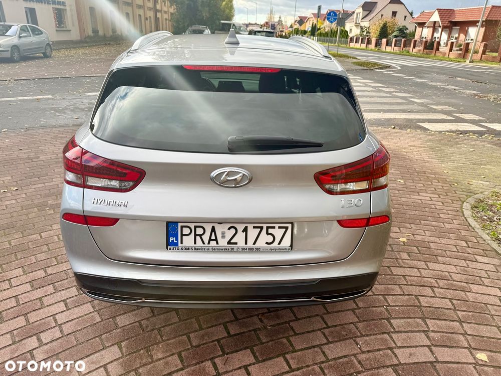 Hyundai i30 Kombi 1.5 T-GDI 48V-Hybrid Intro - 5