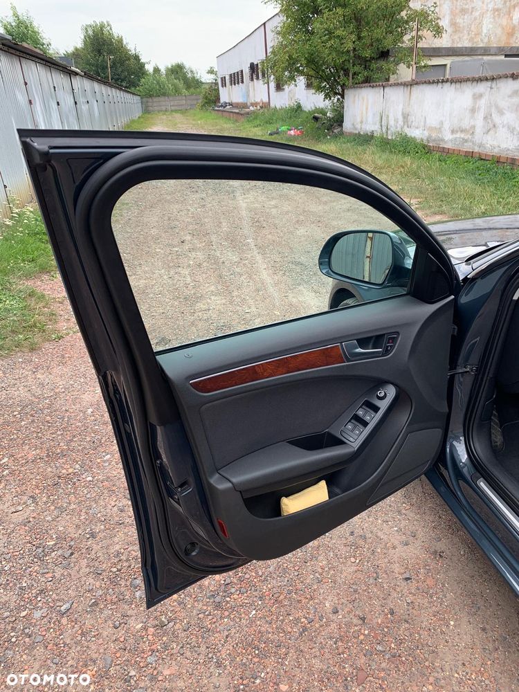 Audi A4 Avant 1.8 TFSI Ambiente - 19