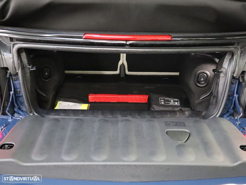 MINI Cabrio C Favoured L - 26