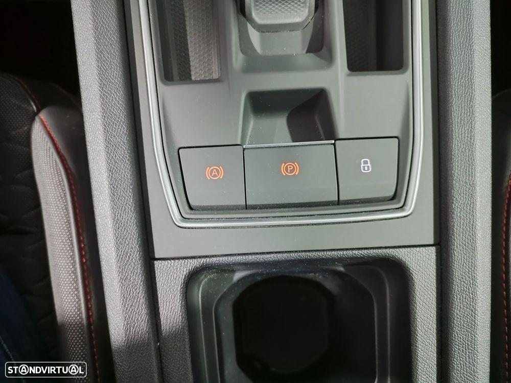 SEAT Leon 1.4 e-Hybrid FR DSG - 35