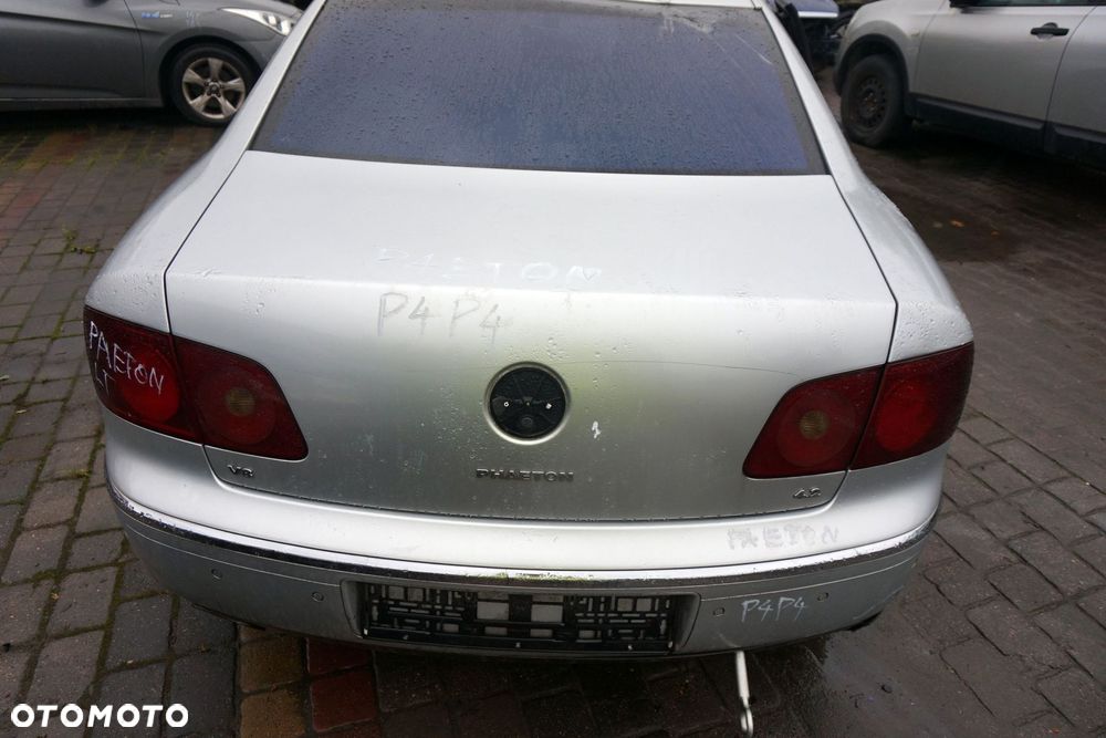 KLAPA BAGAŻNIKA TYLNA PHAETON  LG9R  SREBRNY VOLKSWAGEN 2002-2016 - 1