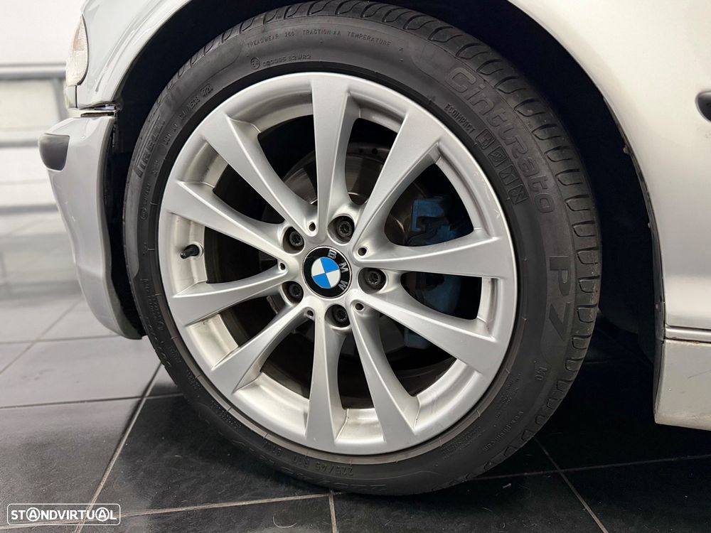 BMW 320 d Touring - 23