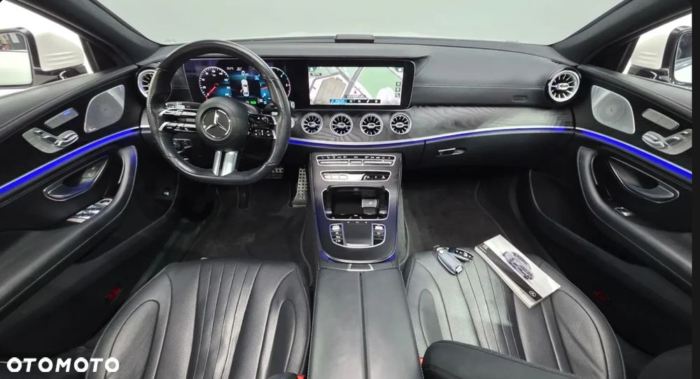 Mercedes-Benz CLS 300 d 4-Matic AMG - 4