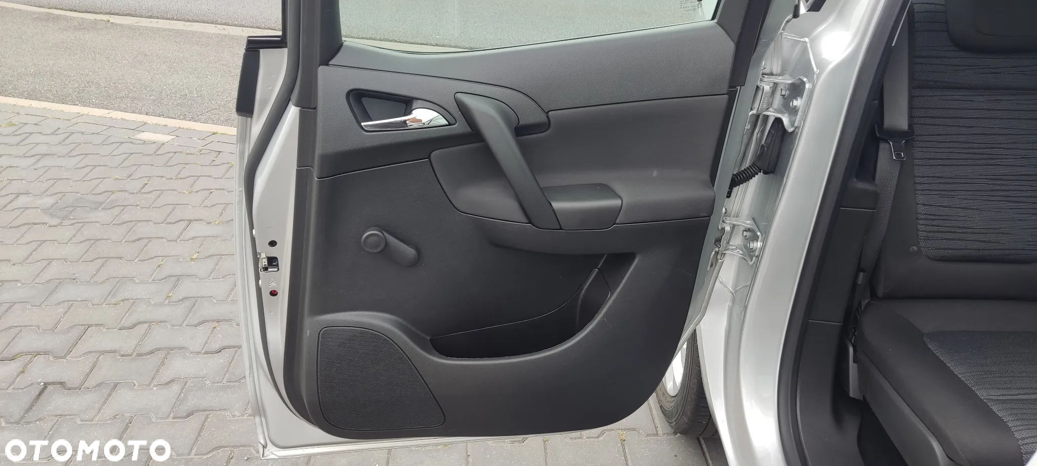 Opel Meriva 1.4 Style - 24