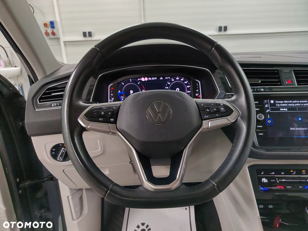 Volkswagen Tiguan 2.0 TDI SCR 4MotION DSG Elegance - 33