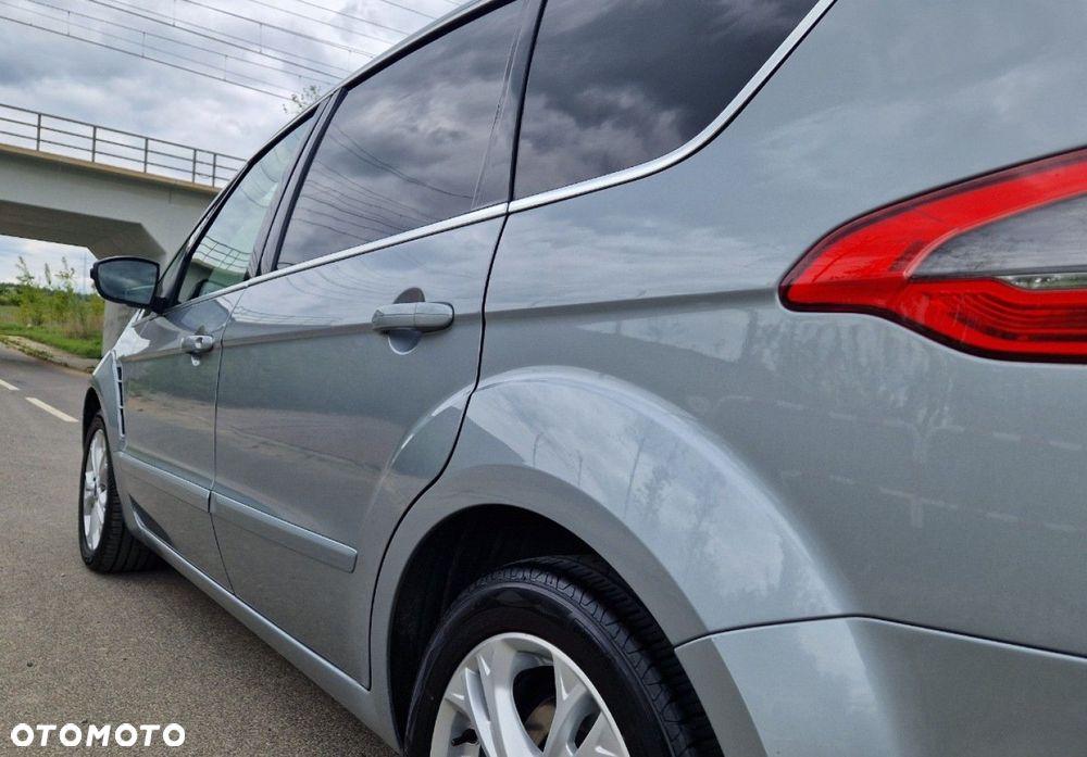 Ford S-Max 2.0 TDCi DPF Titanium - 15