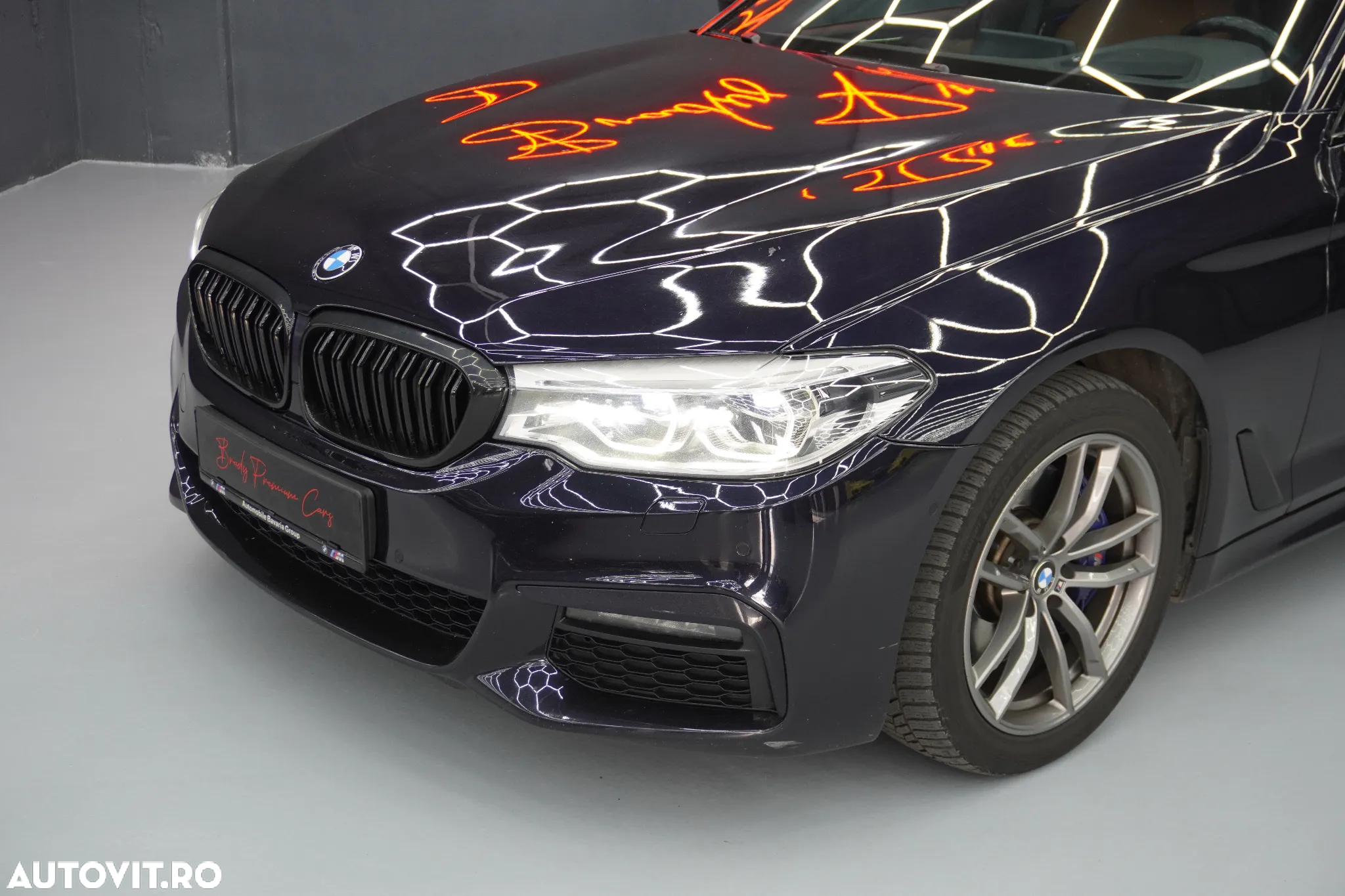 BMW Seria 5 530d xDrive AT - 5