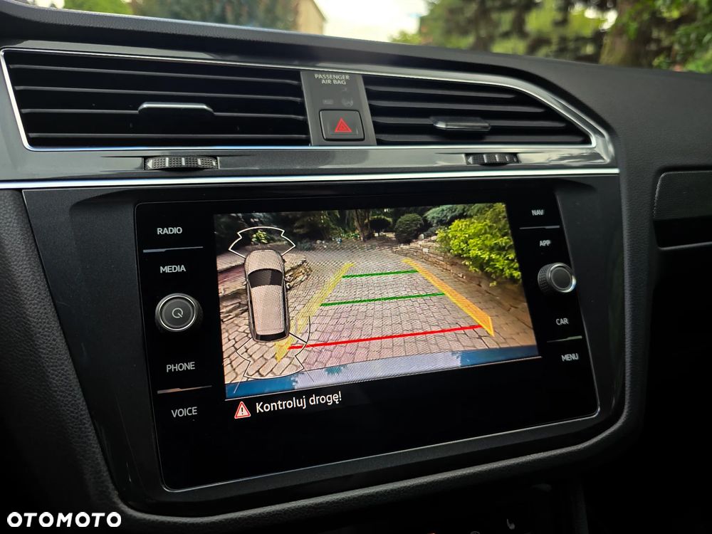 Volkswagen Tiguan 2.0 TDI SCR Elegance DSG - 28