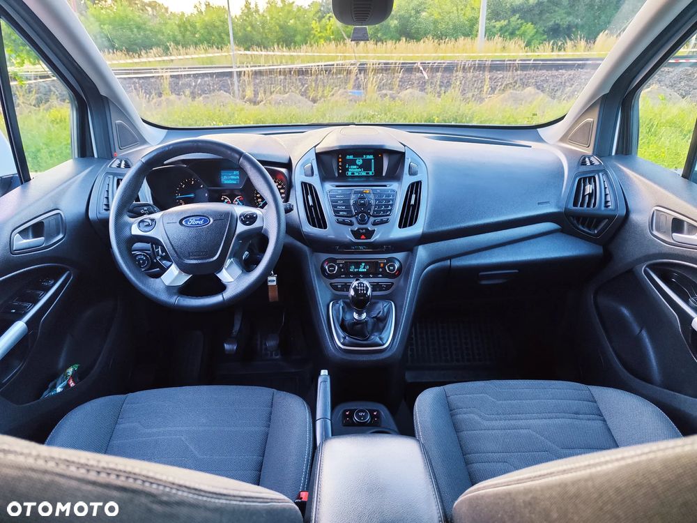 Ford Tourneo Connect Grand - 14