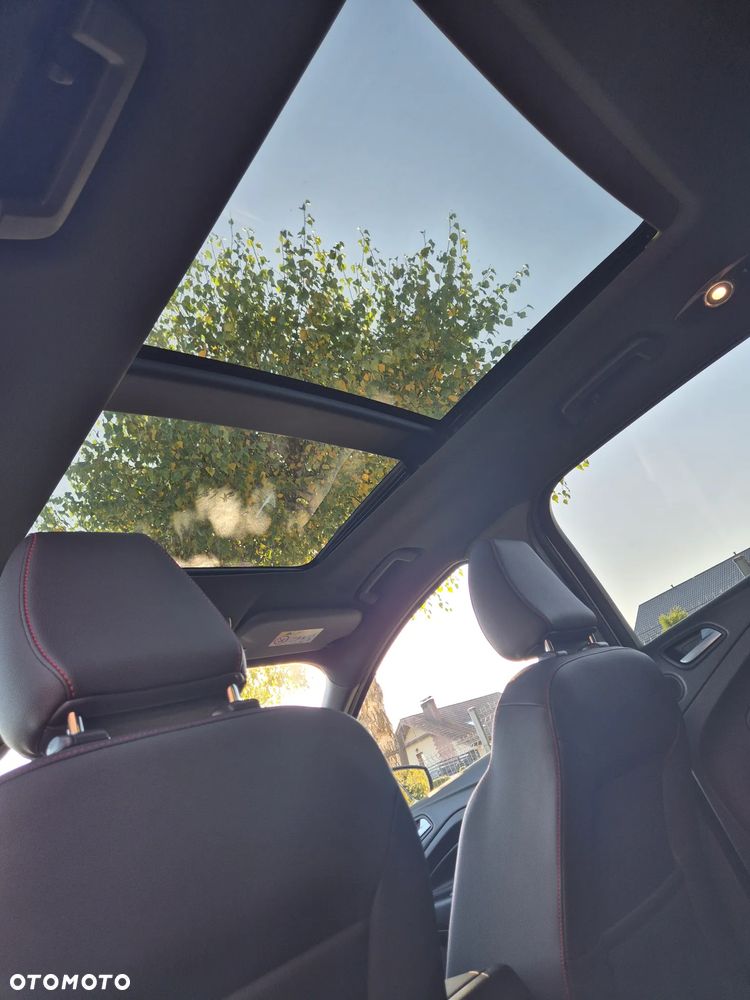Ford Kuga - 8