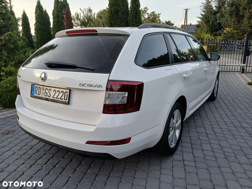 Skoda Octavia 2.0 TDI Sport Edition - 16