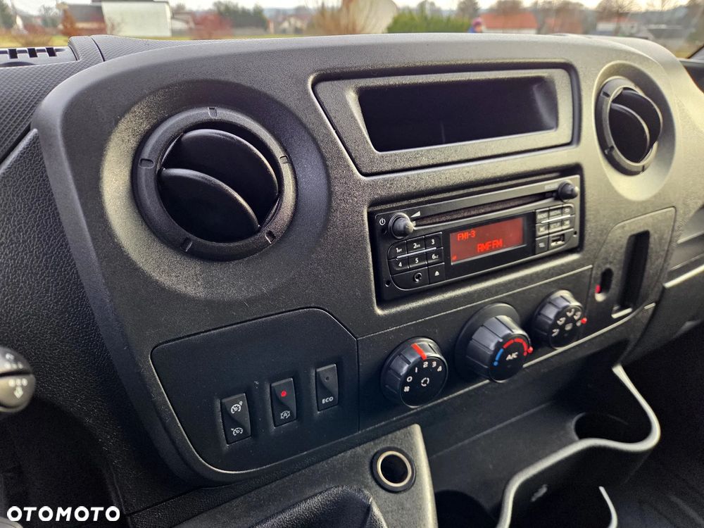 Renault Master - 30