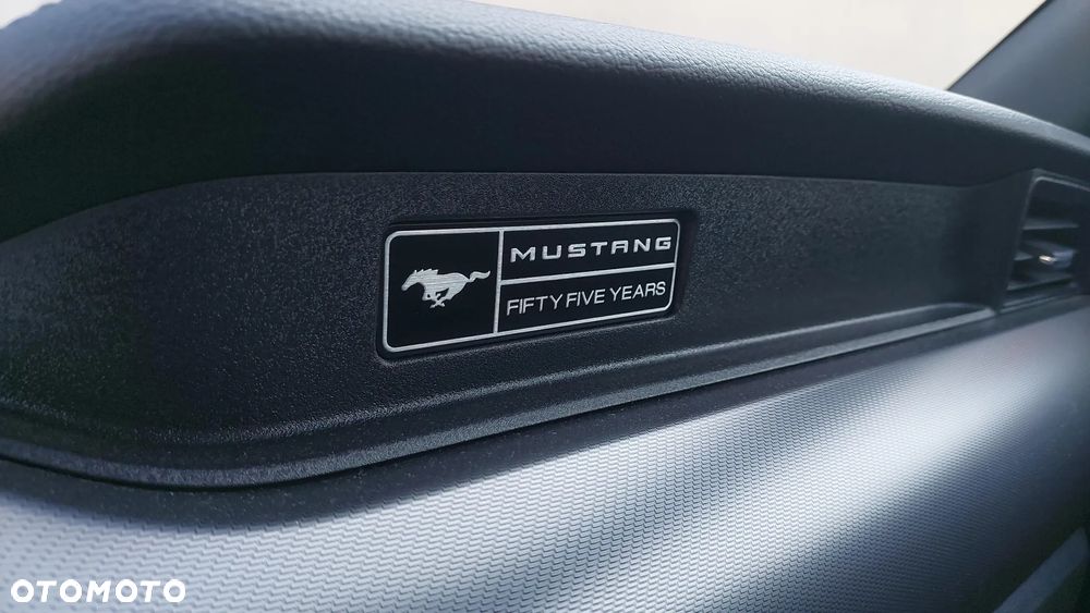 Ford Mustang 5.0 V8 GT - 36