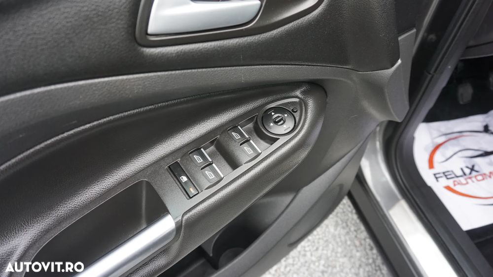 Ford Kuga 2.0 TDCi 4WD Titanium - 18