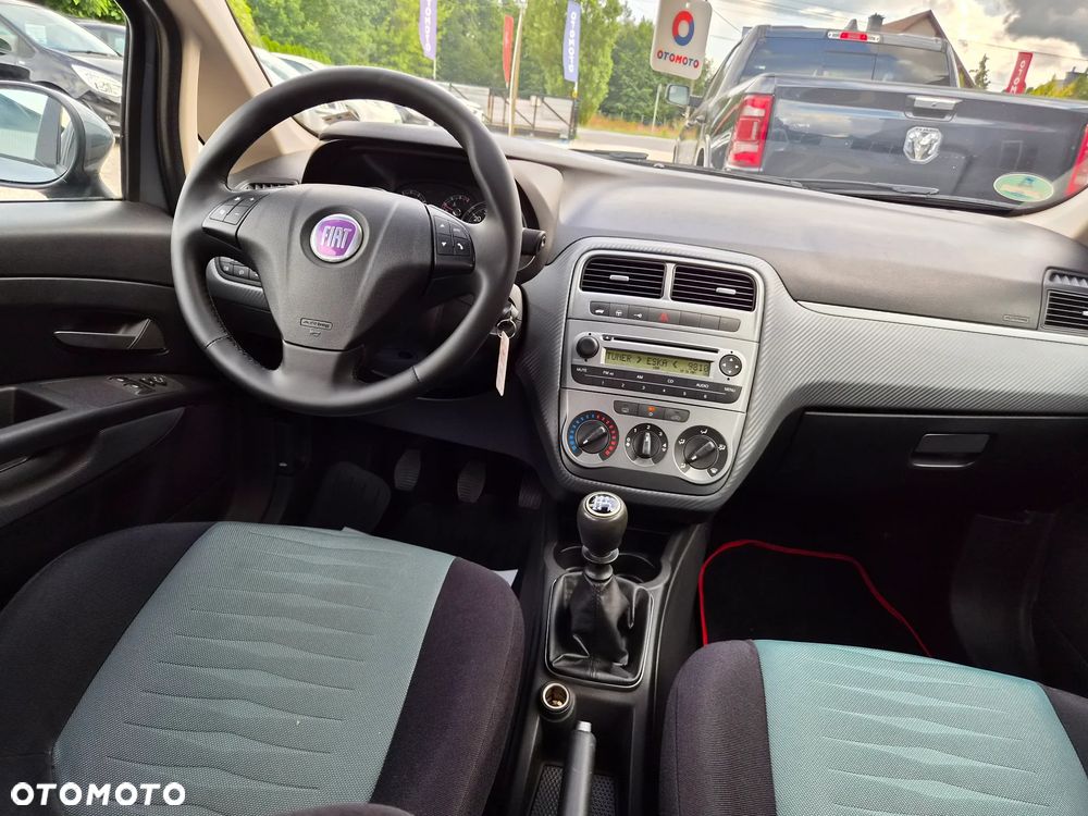 Fiat Grande Punto - 8