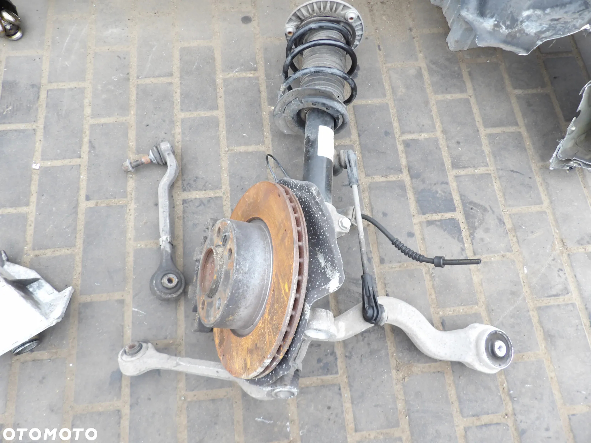 BMW - F30 - ZWROTNICA , AMORTYZATOR - XDRIVE - PRAWY PRZÓD - KOMPLET - 6791544 - 2