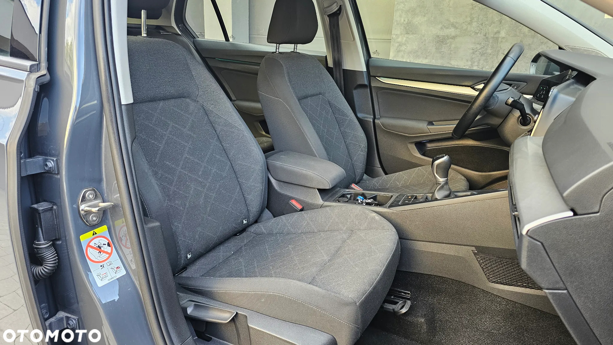 Volkswagen Golf VIII 1.5 TSI EVO Life - 11
