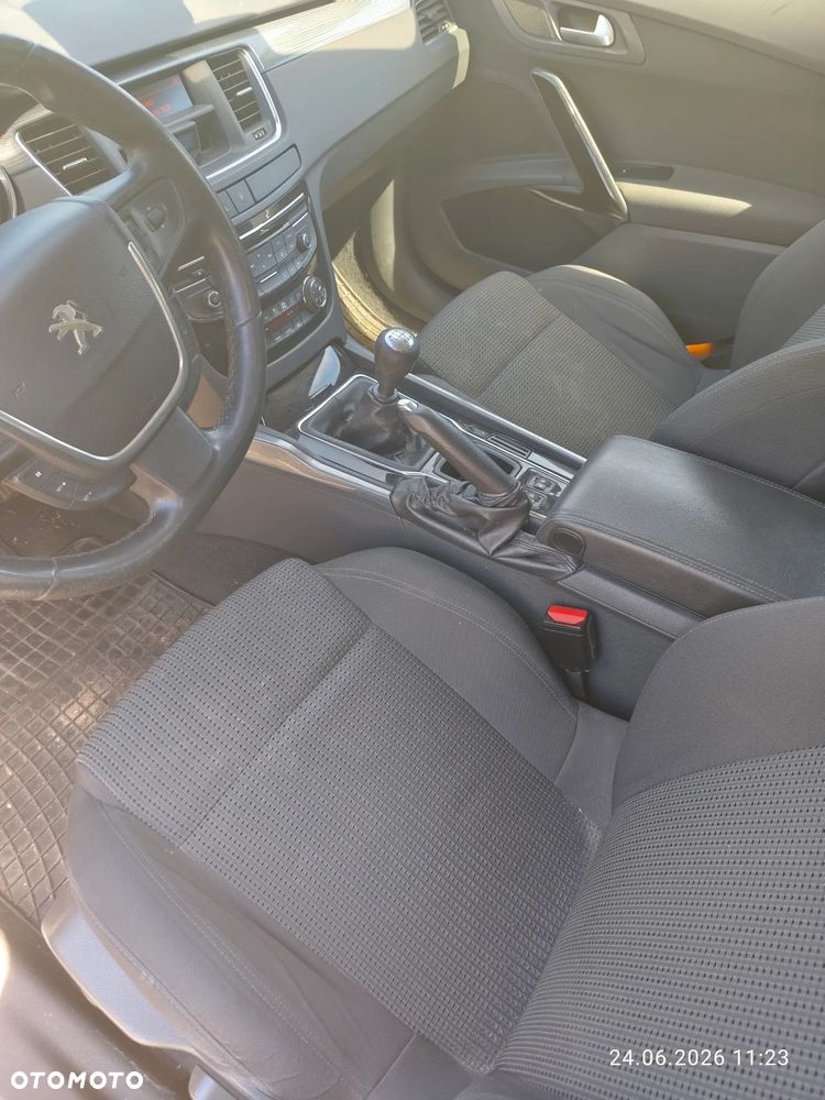 Peugeot 508 1.6 T Allure - 1