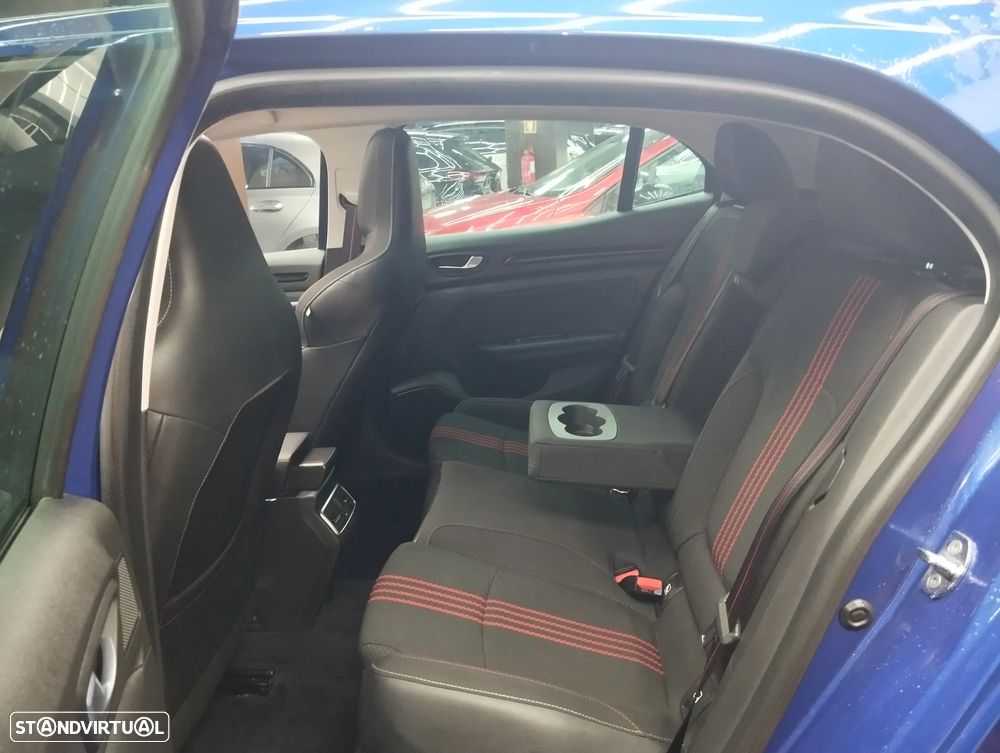 Renault Mégane 1.6 Plug-In R.S. Line - 18