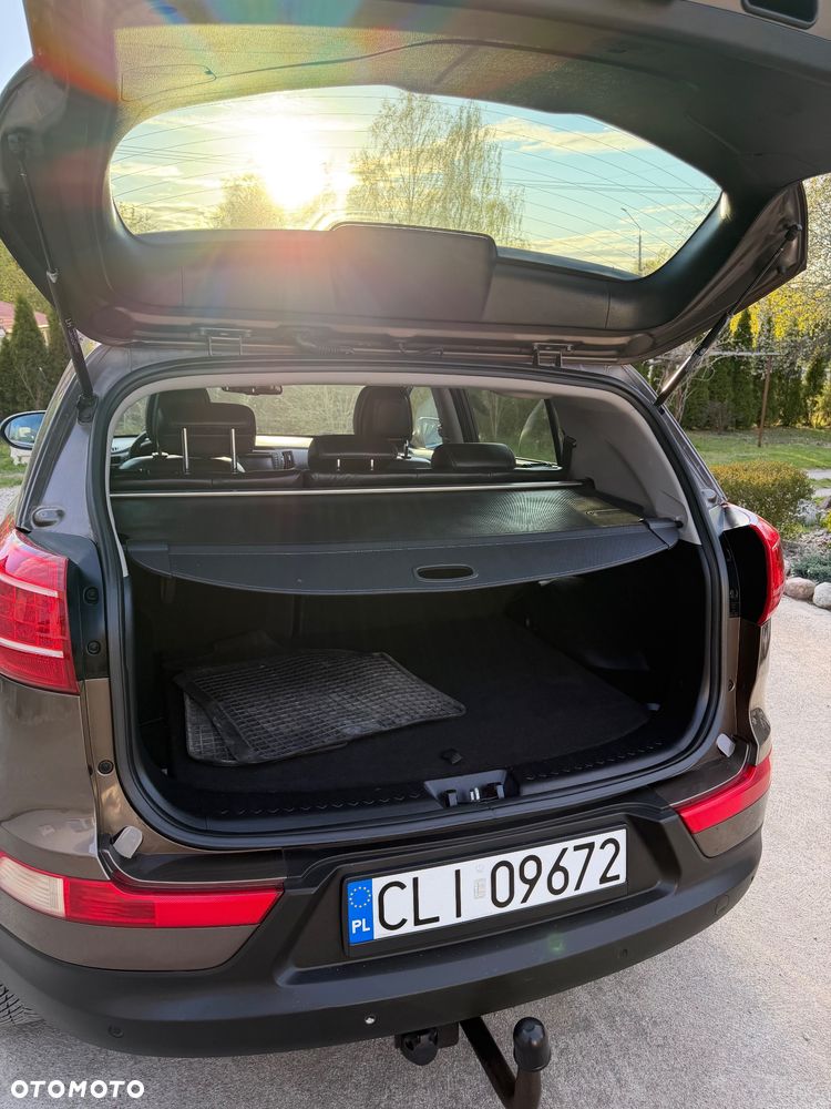 Kia Sportage ver-1-7-crdi-2wd-vision - 12