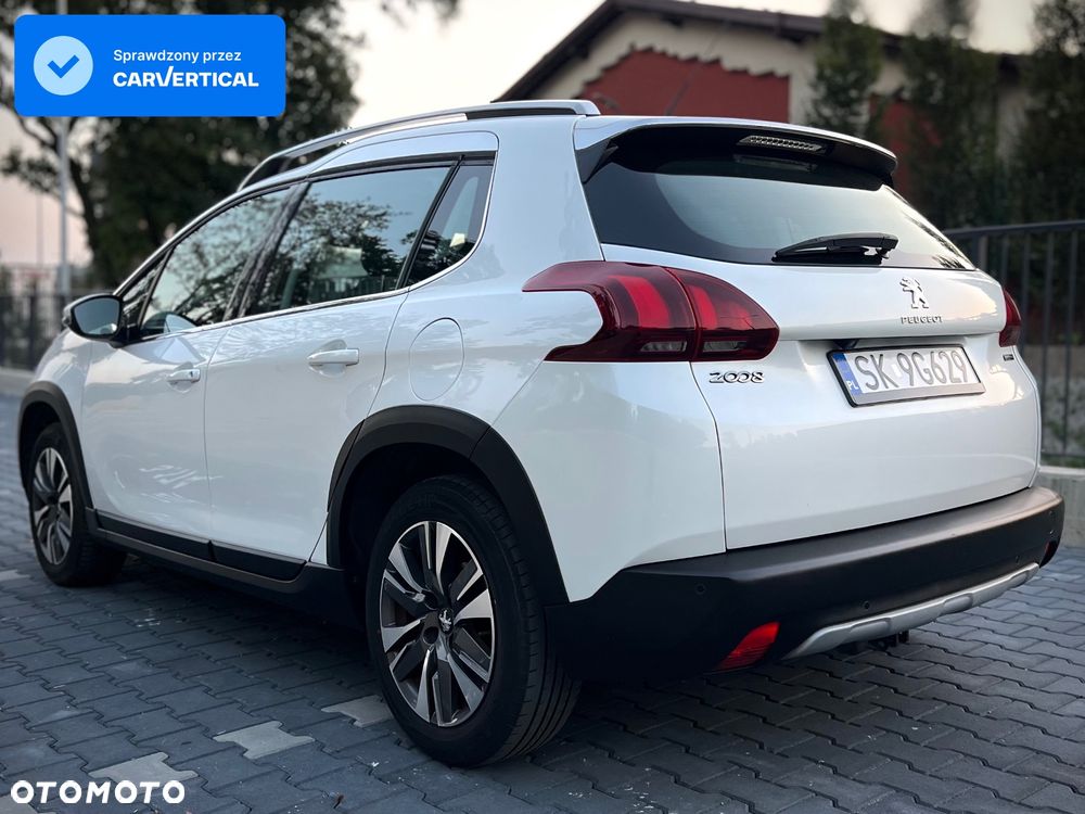 Peugeot 2008 1.2 Pure Tech Allure S&S EAT6 - 2