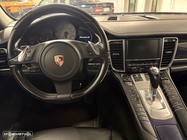 Porsche Panamera S Hybrid - 34