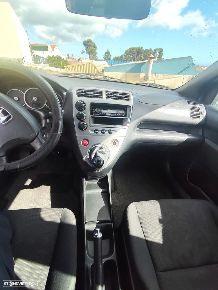 Honda Civic 1.4i S - 7