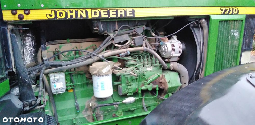 John Deere 7710 - 2