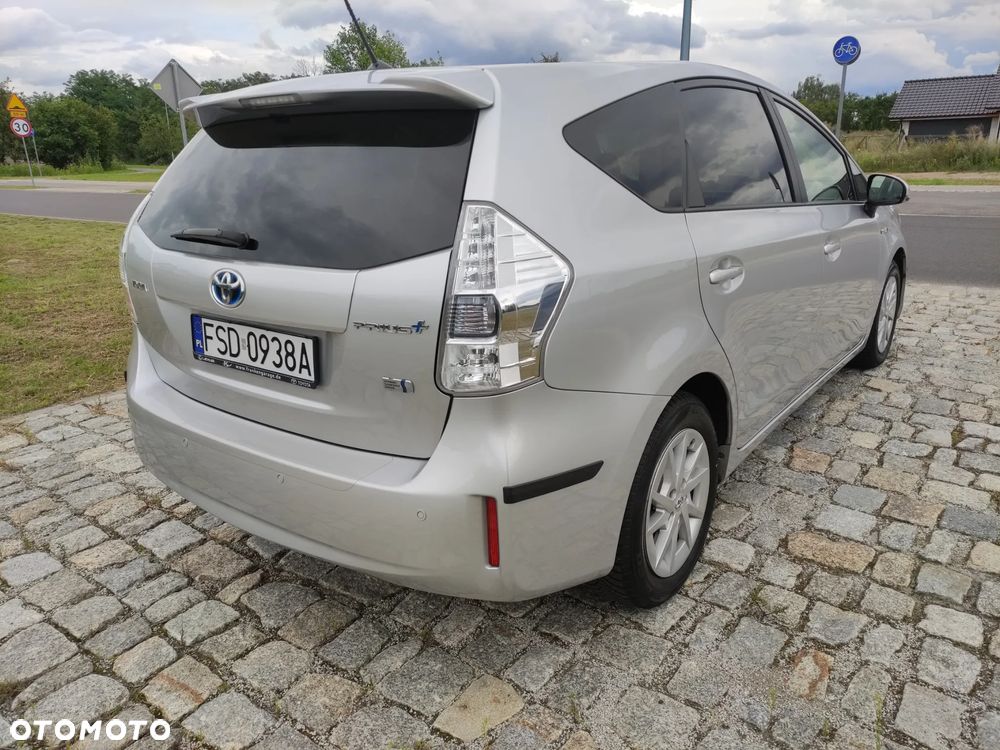 Toyota Prius+ (Hybrid) Life - 4