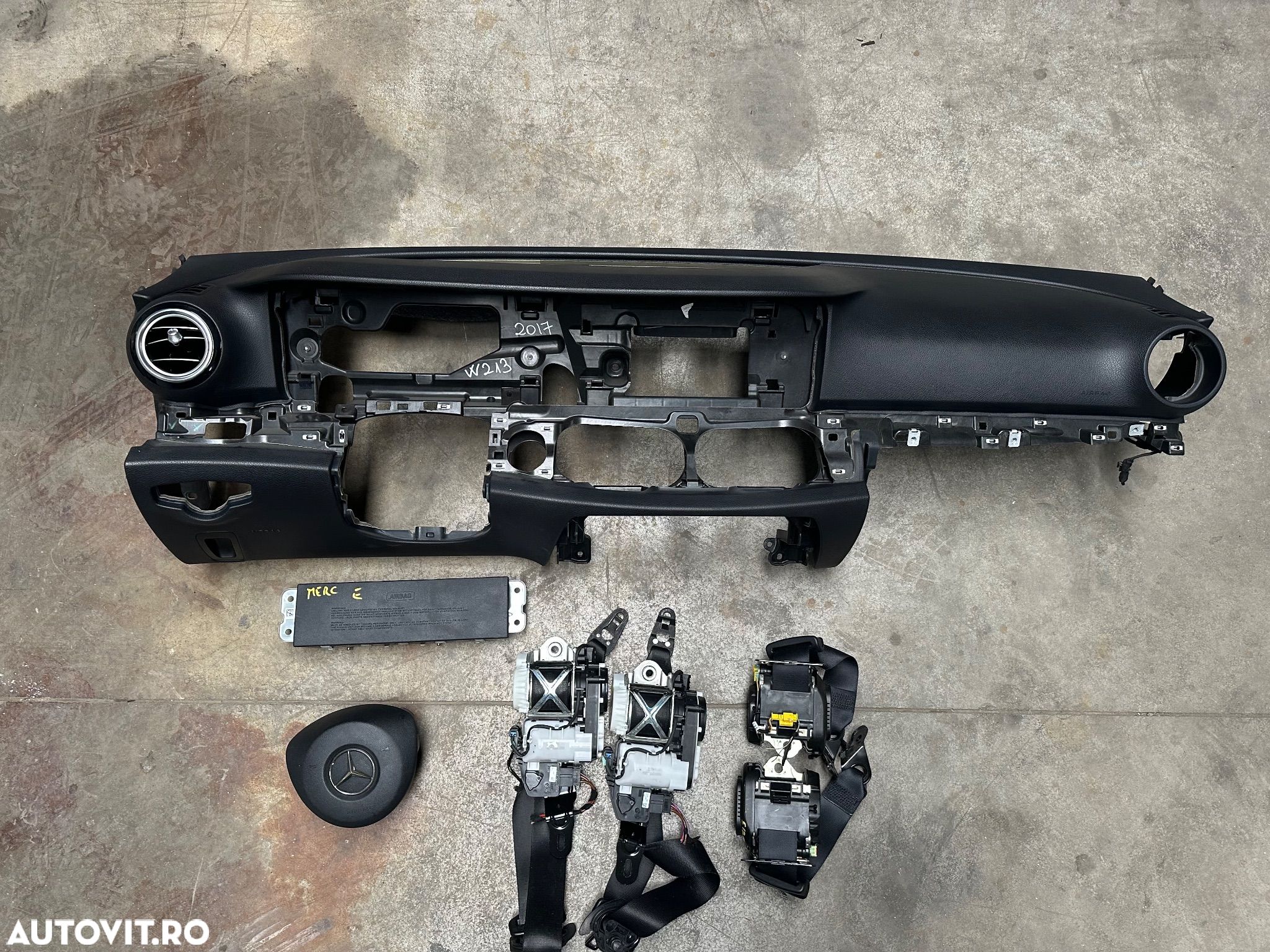 Plansa bord si airbaguri MERCEDES E-class W213 an 2016-2022 - 1