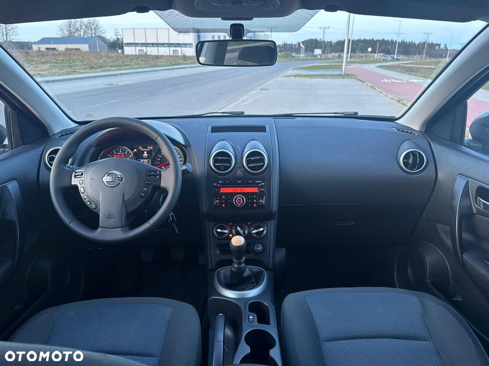 Nissan Qashqai+2 2.0 Visia - 9